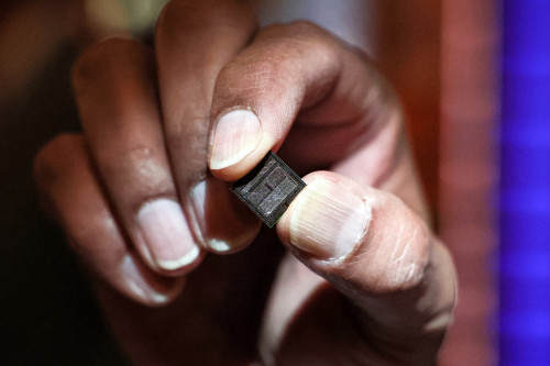 Micron forecasts upbeat quarterly revenue on demand for AI memory chips; shares rise